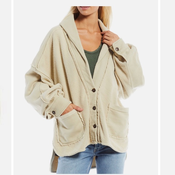Free People Jackets & Blazers - Free People - Jordan Womens Coat
Long Sleeves Soft Shell Jacket size M